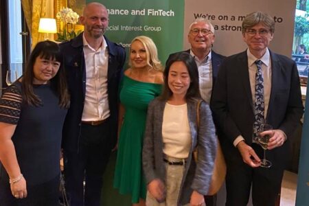 Perivan attend the IoD Finance and FinTech & Insurance Groups summer business networking Party
